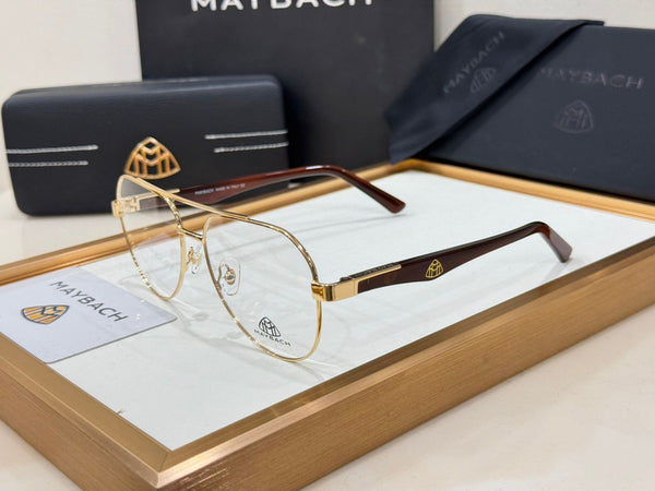 Luxury Gold-Rim Eyeglasses – Premium Designer Frame