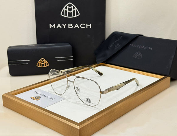 Luxury Gold-Rim Eyeglasses – Premium Designer Frame