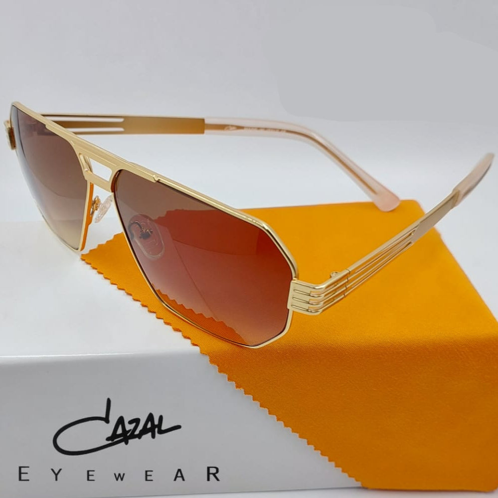 Luxury Gold Frame Sunglasses – Iconic Design with Gradient Amber Lenses