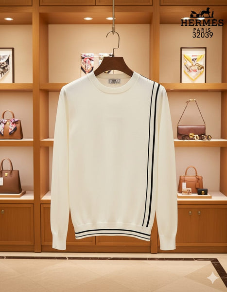 Men’s Wool Pullover with Signature Contrast Stripe Detailing