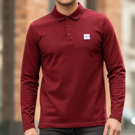 Elegant Long-Sleeve Polo Shirt Style with Modern Detailing