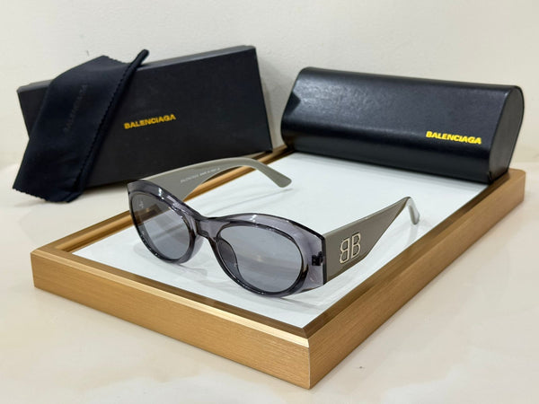 Luxe Bold BB Emblem Oval Shield Sunglasses