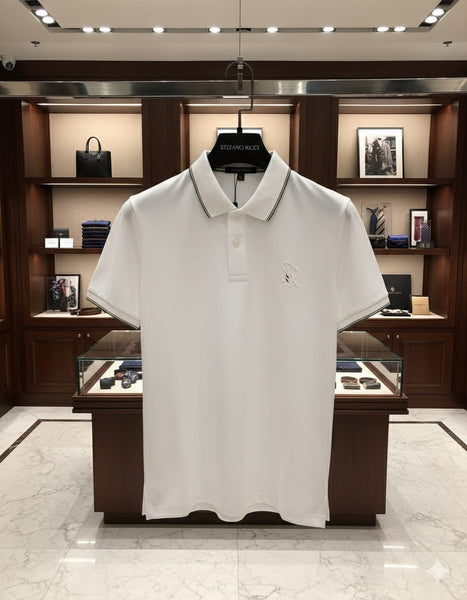 Luxury Solid T-shirt With Embossed Brand Logo