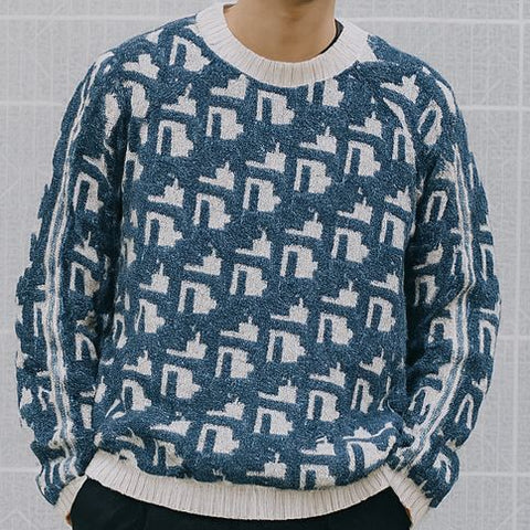 Exclusive Premium Brand Logo Oblique Sweater