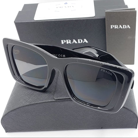 Luxel Bold Black Cat-Eye Luxe Sunglasses