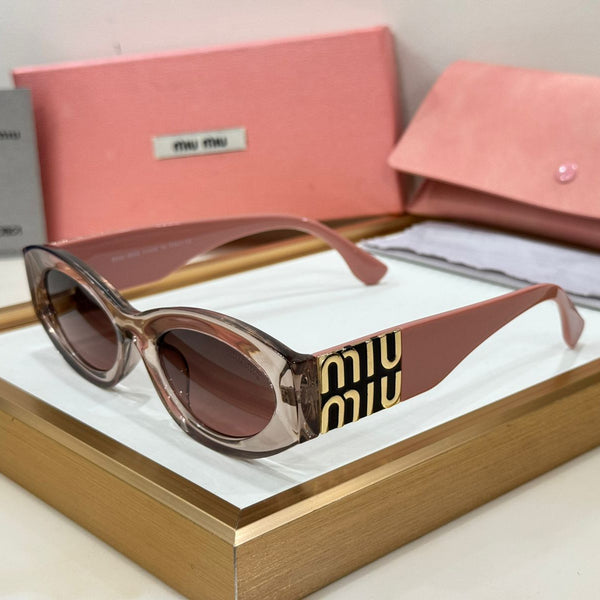 Iconic Premium Cat-Eye Sunglasses with Bold Logo Arms