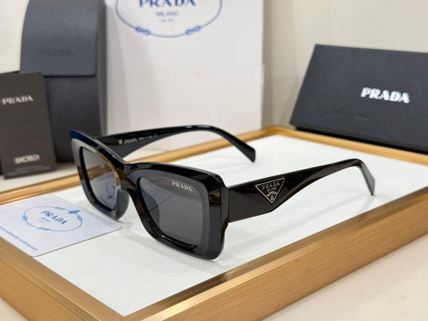 Women’s Stylish Square Sunglasses with Elegant Side Logo