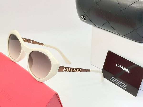Exclusive Women’s  Cat-Eye Sunglasses with Logo Arms