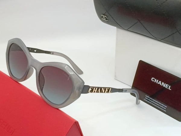 Exclusive Women’s  Cat-Eye Sunglasses with Logo Arms
