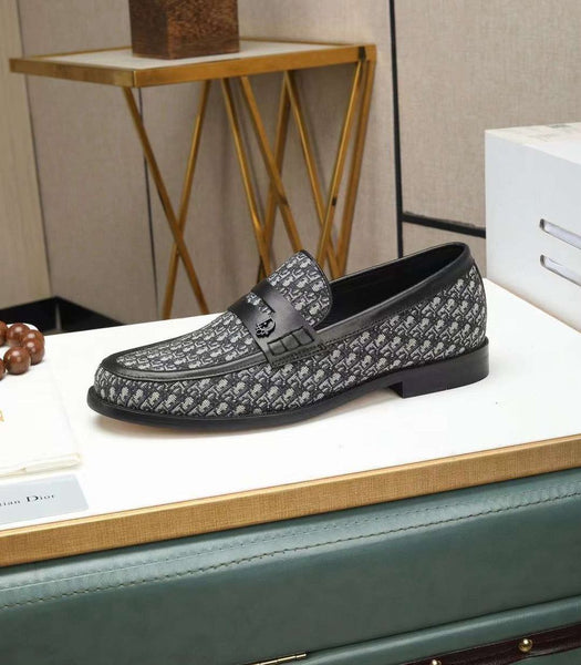 Men’s Luxury Black Textured Shoes with Elegant Strap Design