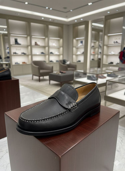 Premium Black Leather Slip-On Loafers  Classic Comfort & Style