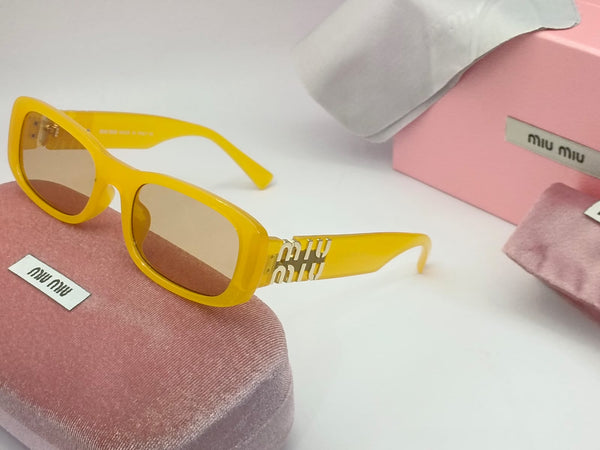 Stylish  Square Sunglasses Trendy Fashion Eyewear