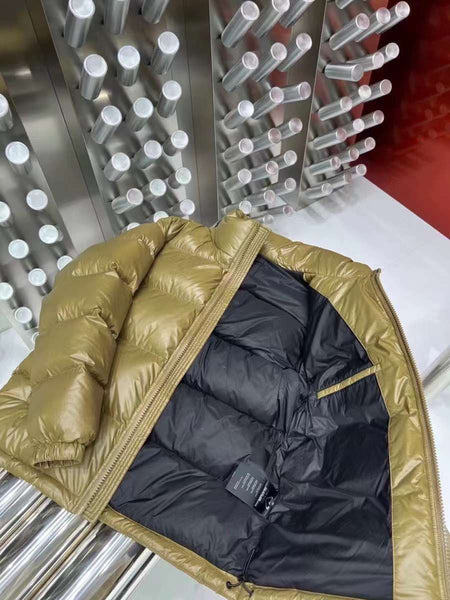 Exclusive  Puffer Jacket for Men  Premium Warmth & High-End Style (Copy)