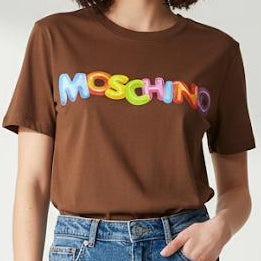 Women’s Graphic Logo T-Shirt – Casual & Trendy Style