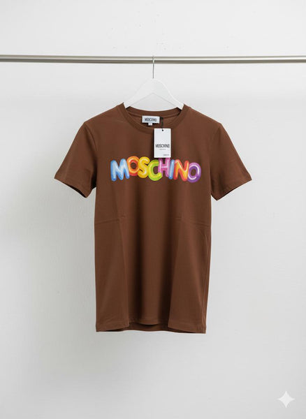 Women’s Graphic Logo T-Shirt – Casual & Trendy Style