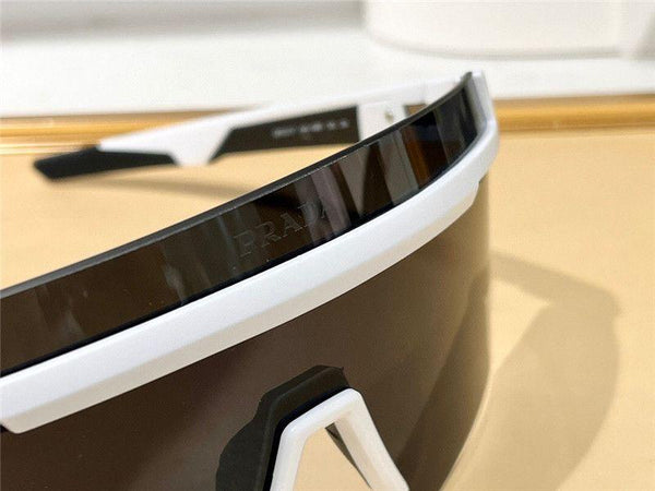 Sporty Designer Shield Style Sunglasses