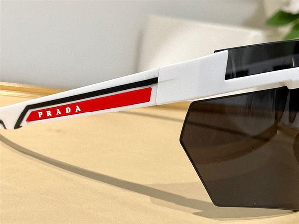 Sporty Designer Shield Style Sunglasses