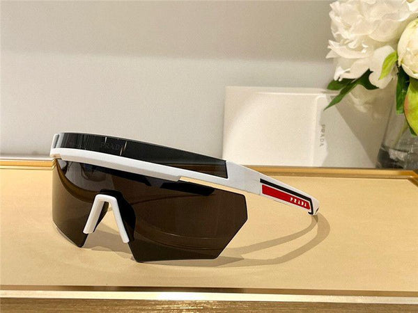 Sporty Designer Shield Style Sunglasses