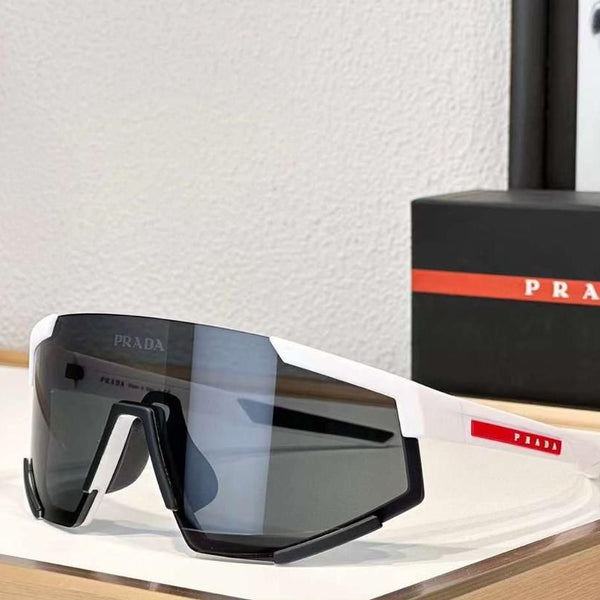 Sporty Designer Shield Style Sunglasses