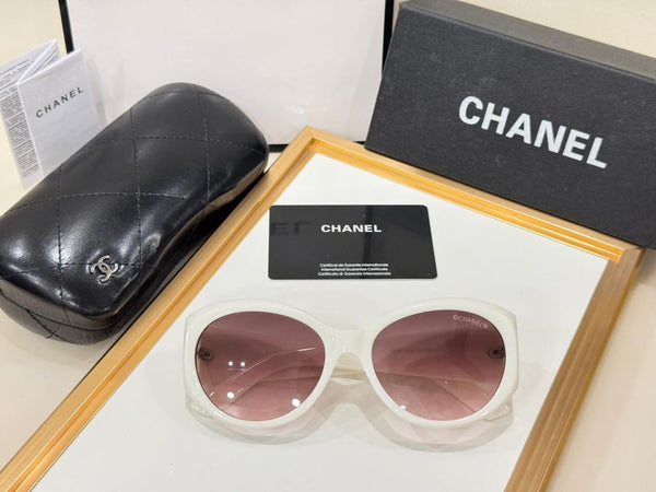 Luxury Brand Round Sunglasses with Gold Logo