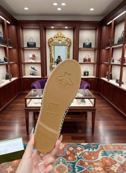 Gucci Stripe Logo Espadrille – Stylish Slip-On Comfort