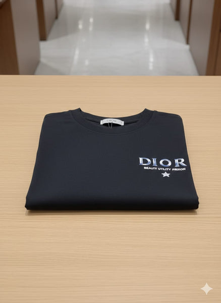 Men’s Classic Black Crew Neck T-Shirt with Chest Logo Print