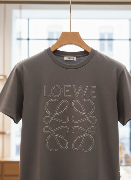 Women’s Embroidery Logo Round Neck T-shirt