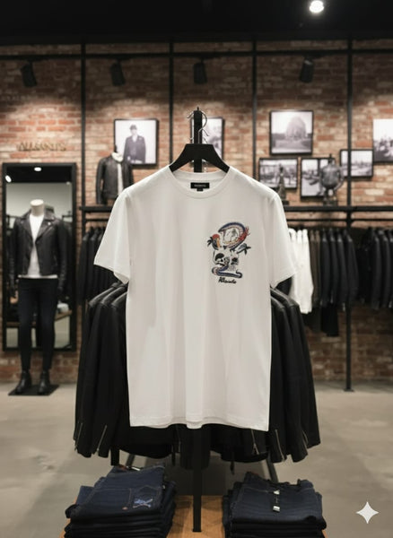 Men’s White Graphic Printed T-Shirt – Stylish Everyday Casual