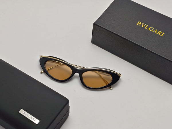 Luxury Slim Cat-Eye Sunglasses with Gold Metal Frame