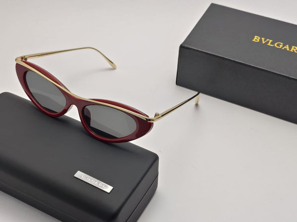 Luxury Slim Cat-Eye Sunglasses with Gold Metal Frame