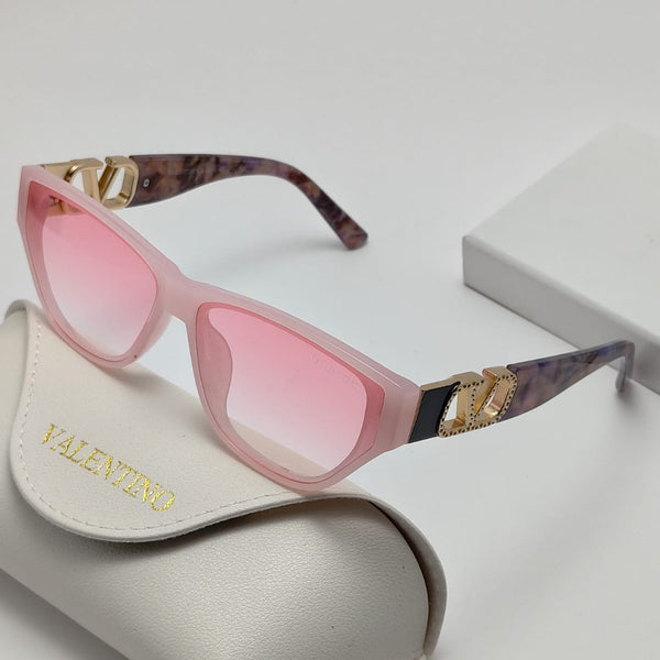 Chic Branded  Designer Eyeglasses with Signature V Logo