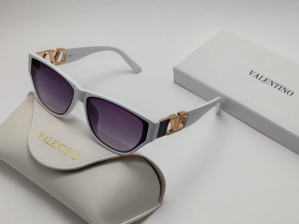 Chic Branded  Designer Eyeglasses with Signature V Logo