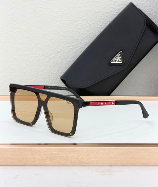 Luxury Black Frame Sunglasses with Signature Side Logo