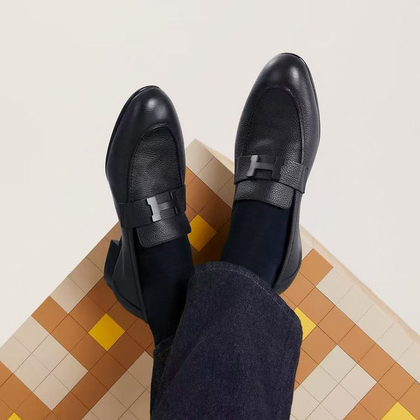 Premium Black Leather Loafers with Elegant Metal Detail