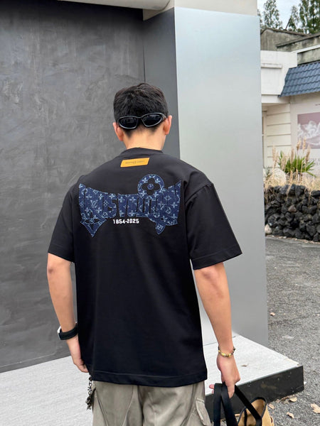 Premium Black Oversized  T-Shirt – Luxury Street Style Edition