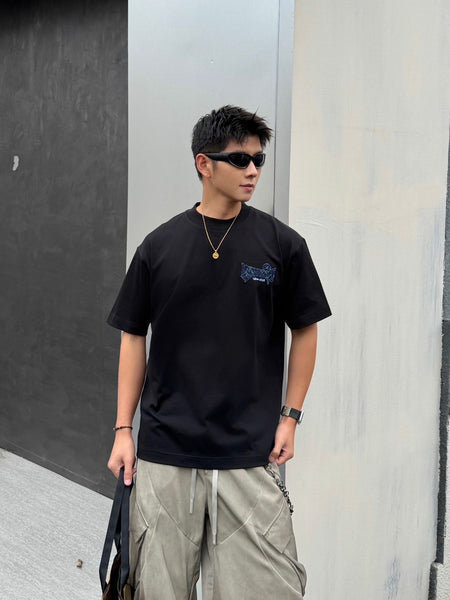 Premium Black Oversized  T-Shirt – Luxury Street Style Edition