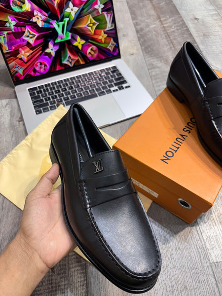 Elegant and Premium Shoes