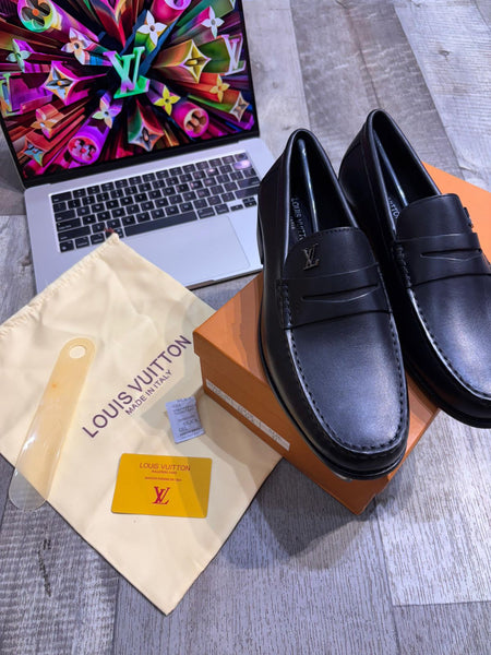 Elegant and Premium Shoes