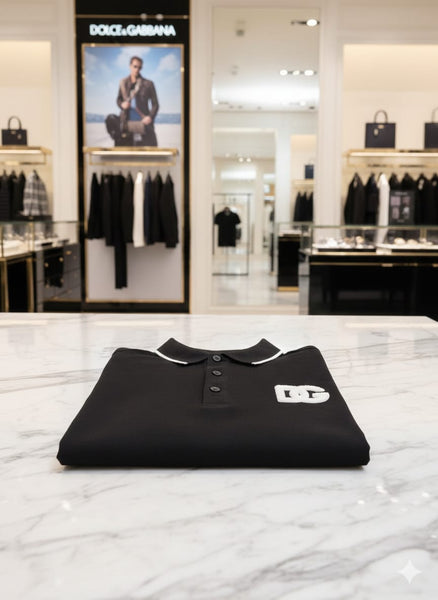 Luxury Black Polo T-Shirt with Contrast Collar Detailing