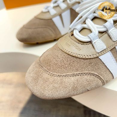 Luxury L V Sneakerina