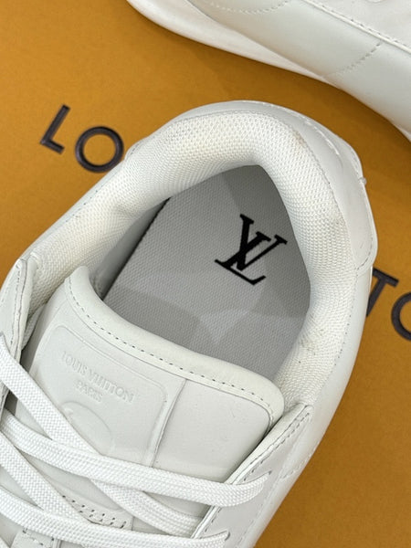 Luxury White Stylish Sneakers  Classic & Comfortable