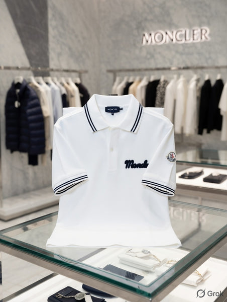 Men’s  Premium Polo T-Shirt with Contrast Collar & Sleeve Detail