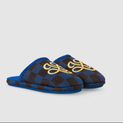 Stylish Checkerboard Pattern Slippers with Signature Logo