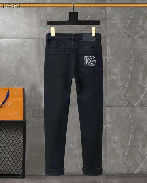 Regular-Fit Black Denim Jeans For Men