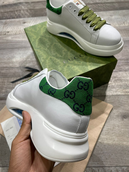 Premium Low-Top Sneaker