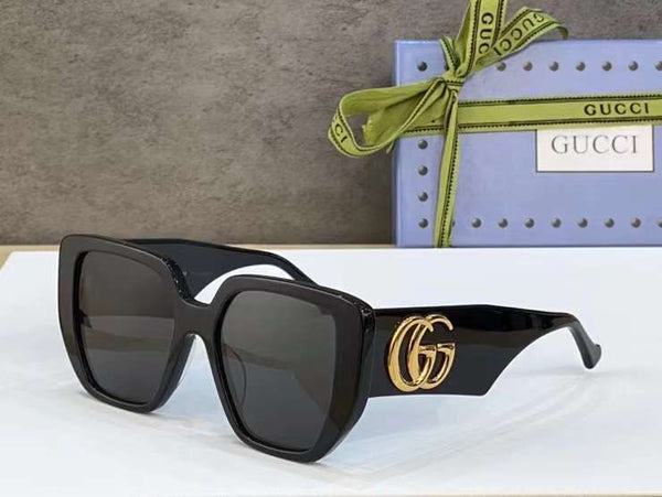 Women Branded Geometric Sunglasses