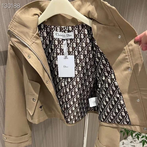 Exclusive Crop Hooded Jacket For Women