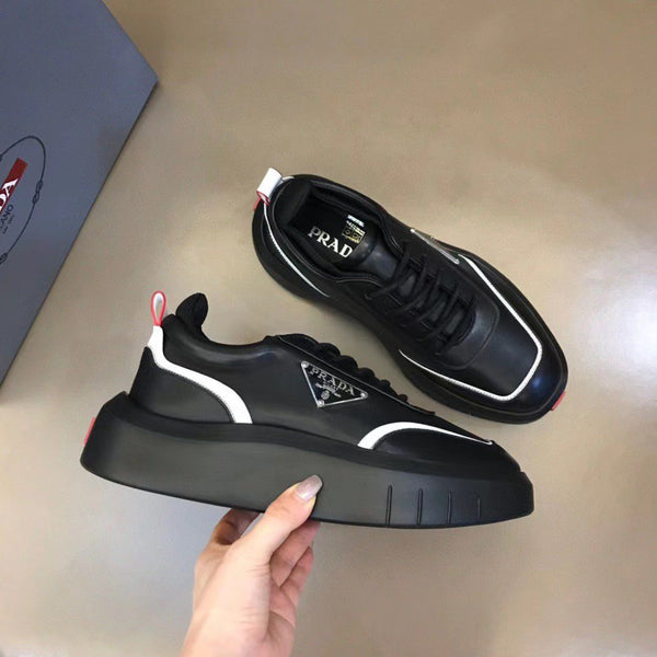 Men High-Quality Sneakers With Logo Plaque