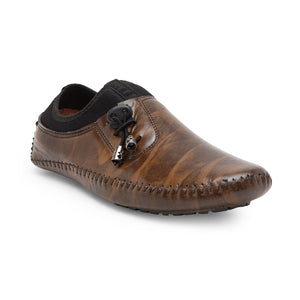 Treemoda Brown Solid Loafers For Men
