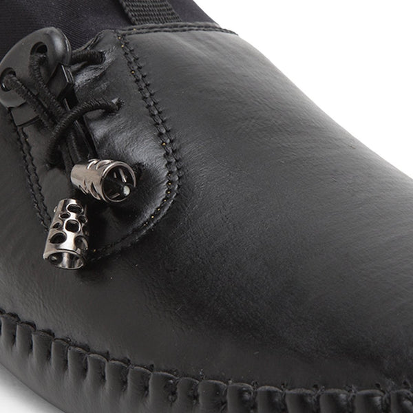Treemoda Black Solid Loafers For Men